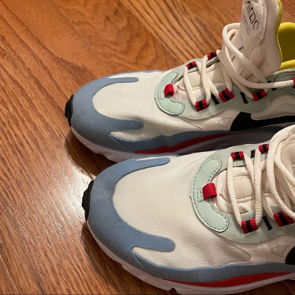 Nike Air Max 270 React - Picture 9 of 13